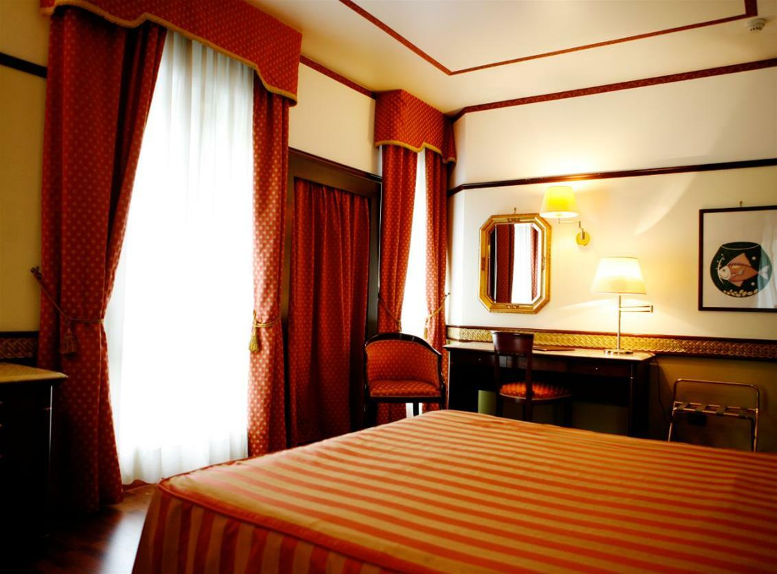 Hotel Politeama Palermo Exteriér fotografie